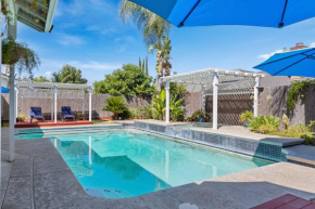 Spacious Home w/Pool Near Campus